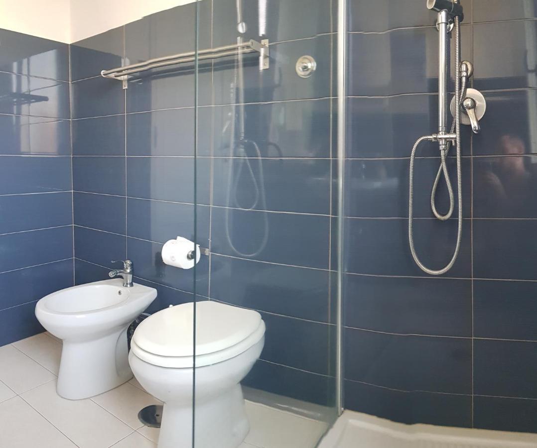 Brezza Di Mare Appartement Ostia Buitenkant foto
