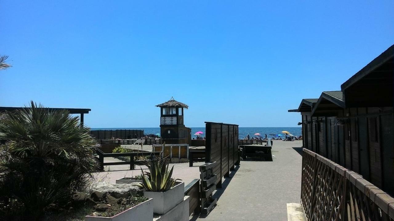 Brezza Di Mare Appartement Ostia Buitenkant foto
